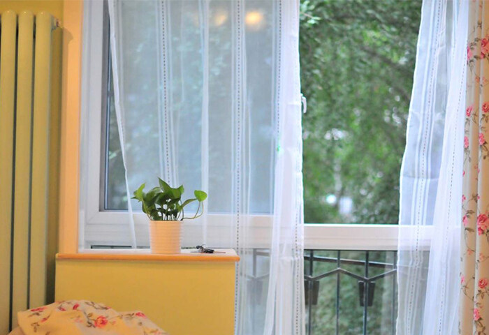 陽臺(tái)窗簾的風(fēng)水作用.jpg